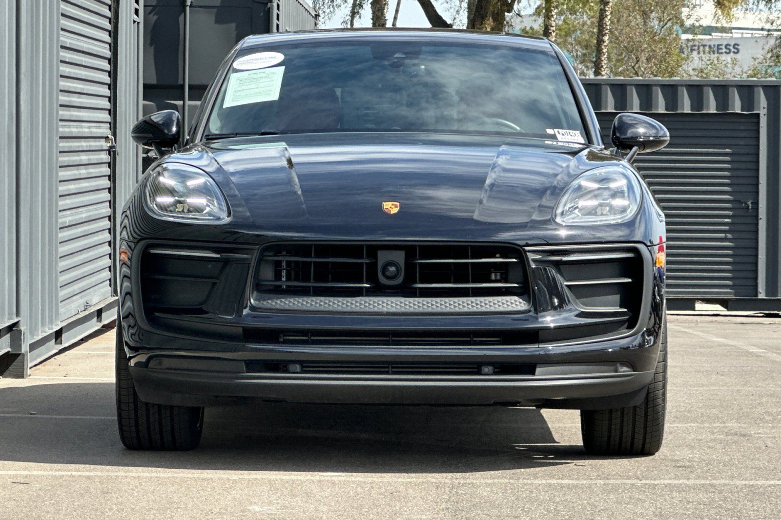 Certified 2025 Porsche Macan image 11
