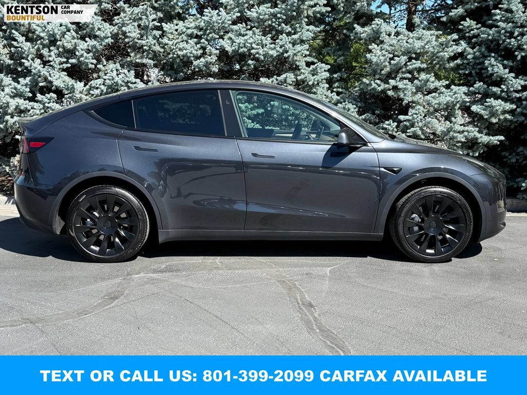 Used 2025 Tesla Model Y Long Range AWD/4WD image 11