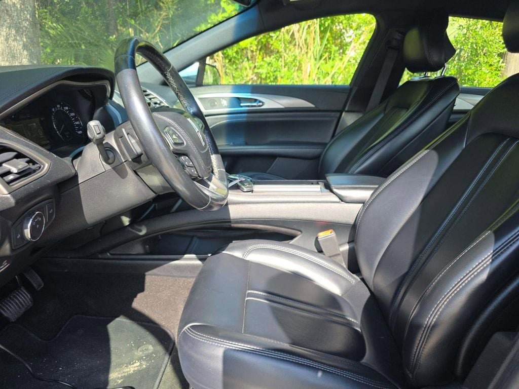 Used 2019 Lincoln MKZ Premiere FWD image 5