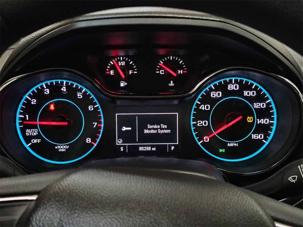 Used 2017 Chevrolet Cruze LT image 25