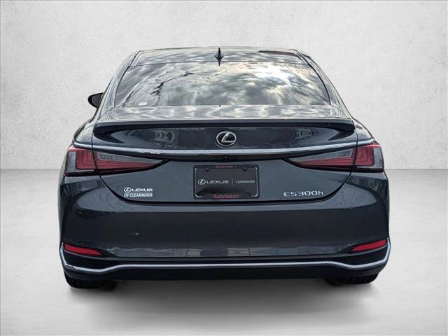 Used 2025 Lexus ES 300h w/ Premium Package image 6