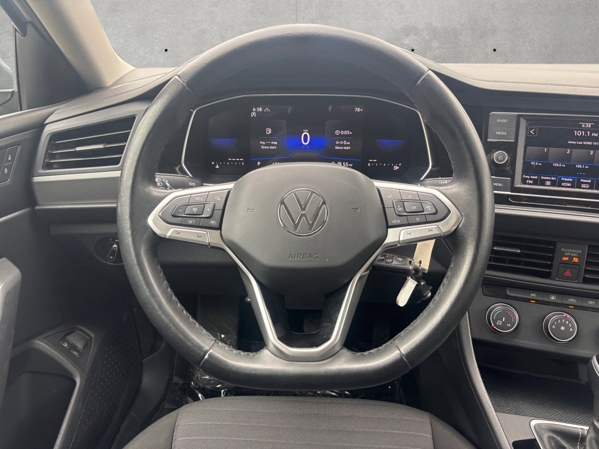 Used 2024 Volkswagen Jetta S image 25
