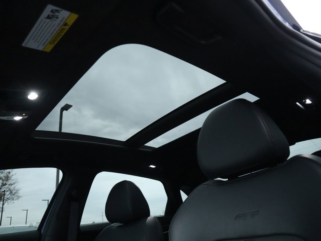 Used 2024 Kia K5 GT image 43