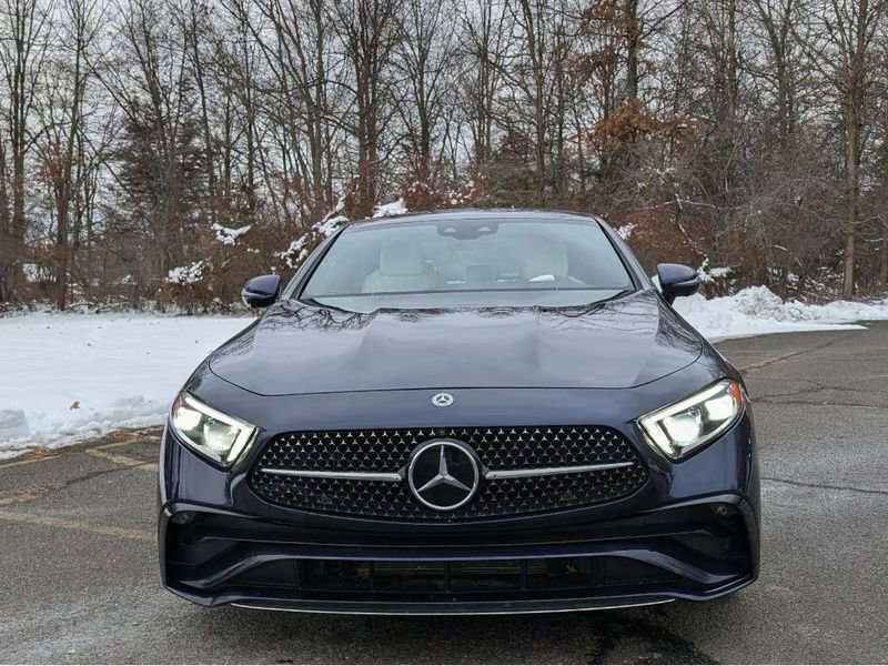 Used 2022 Mercedes-Benz CLS 450 4MATIC w/ Premium Package image 2