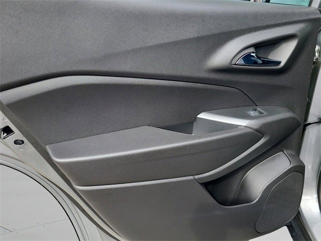 New 2026 Chevrolet Trax RS image 18