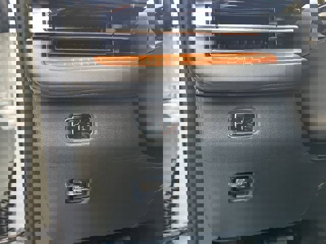 Used 2025 Lincoln Navigator L Black Label image 50