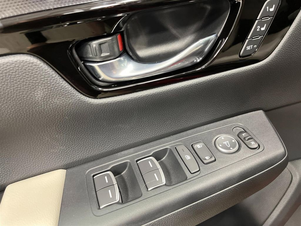 New 2026 Honda CR-V EX-L image 13