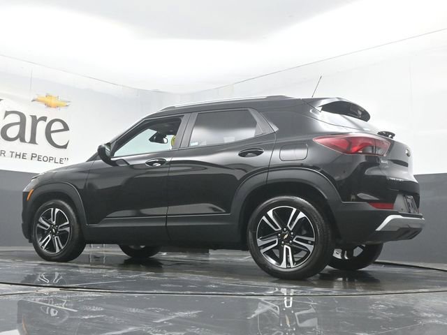 Used 2025 Chevrolet TrailBlazer LT w/ Convenience Package image 53