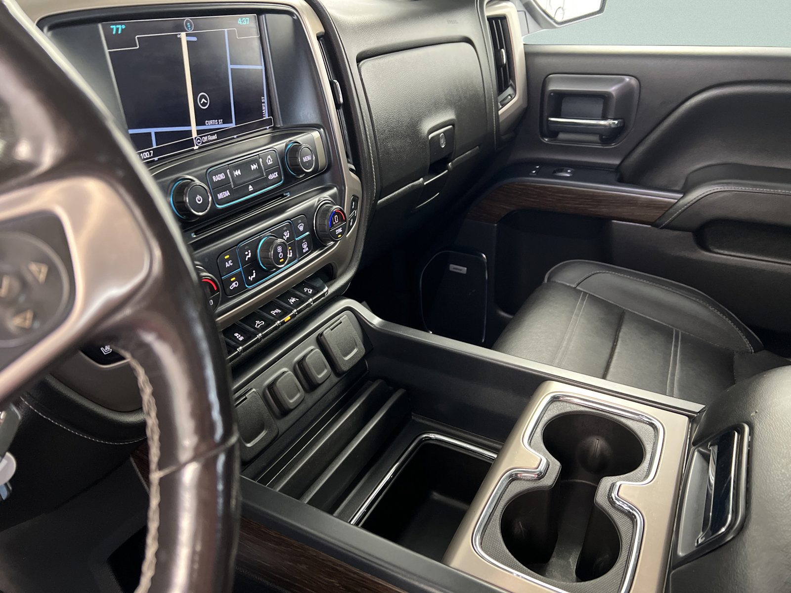 Used 2018 GMC Sierra 1500 Denali AWD/4WD image 24