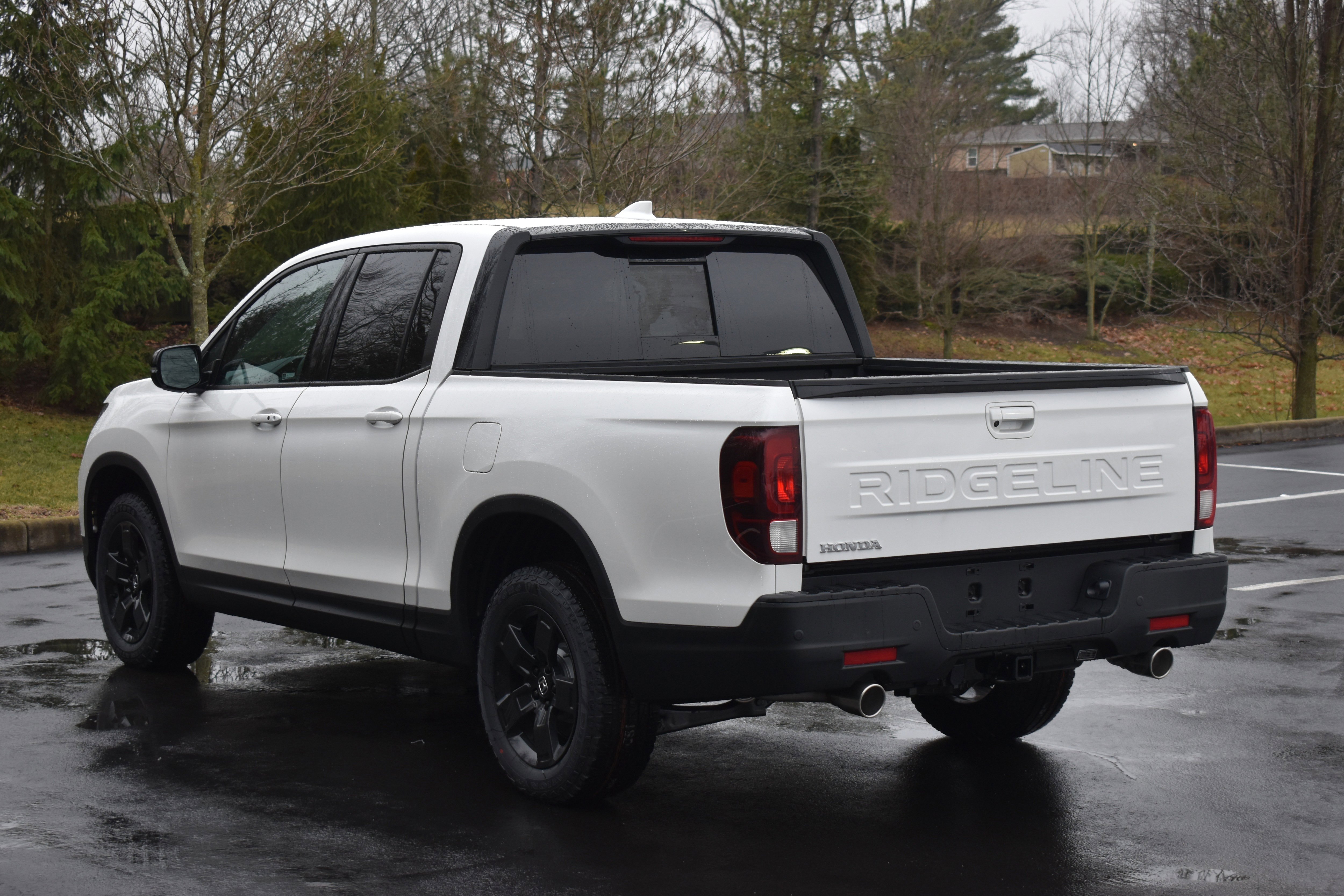 New 2026 Honda Ridgeline Black Edition image 5