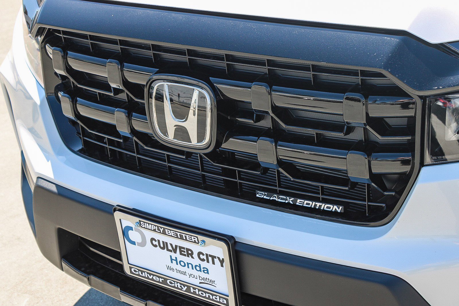New 2025 Honda Ridgeline Black Edition image 6