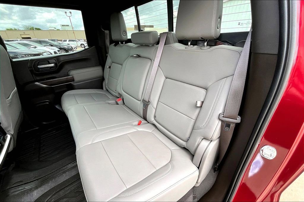 Used 2020 GMC Sierra 1500 SLT image 35