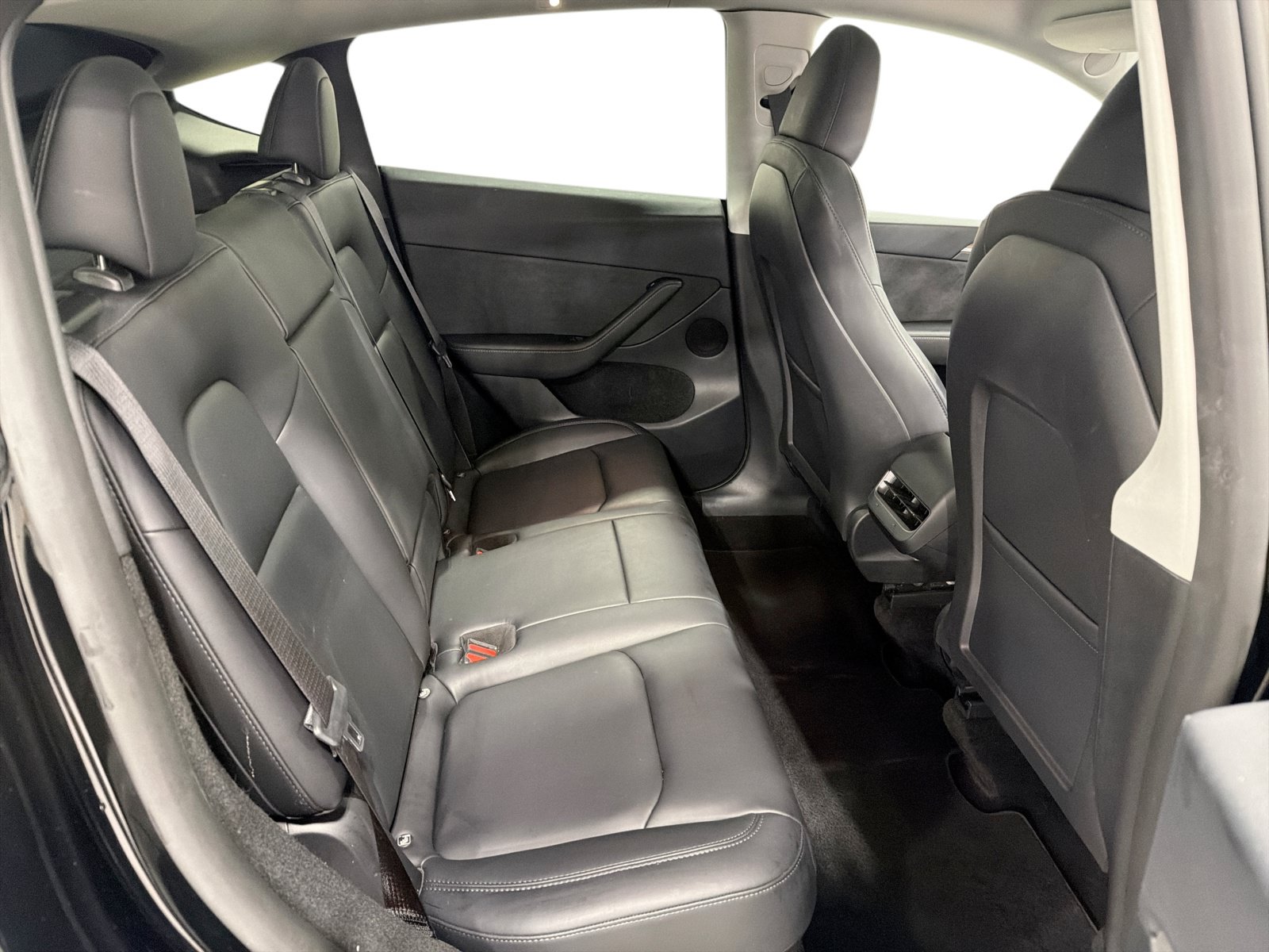 Certified 2023 Tesla Model Y Performance AWD/4WD image 11