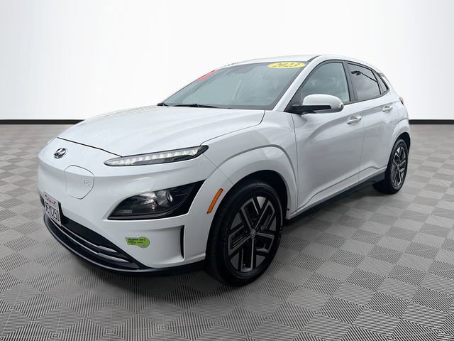 Used 2023 Hyundai Kona SE FWD image 3