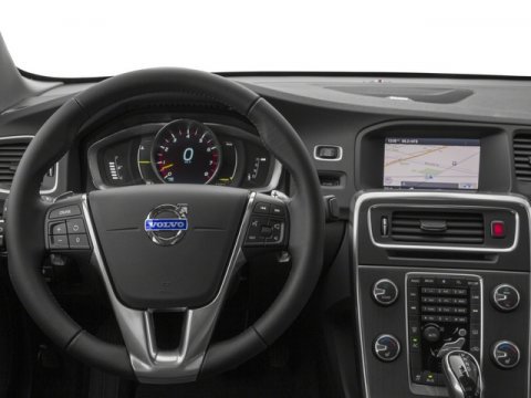 Used 2015 Volvo S60 T5 Premier w/ Convenience Package image 6