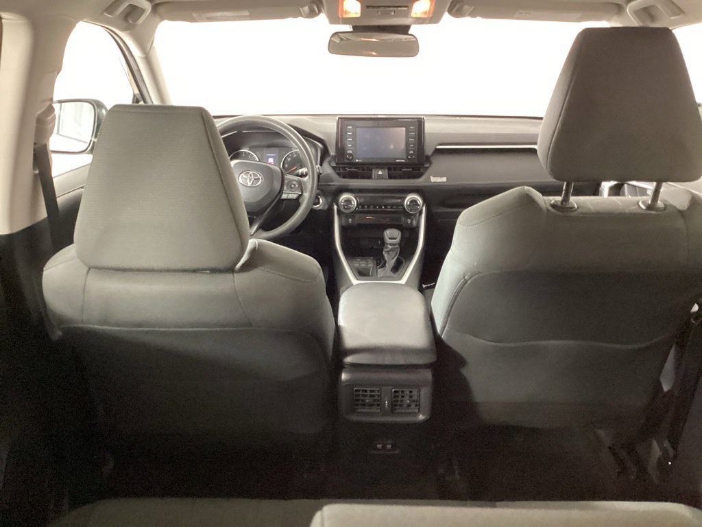 Used 2020 Toyota RAV4 XLE AWD/4WD image 23