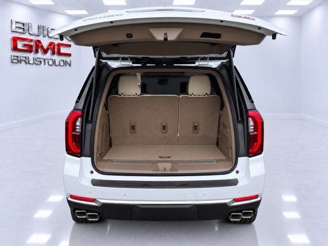 New 2027 GMC Yukon Denali w/ Denali Reserve Package AWD/4WD image 9