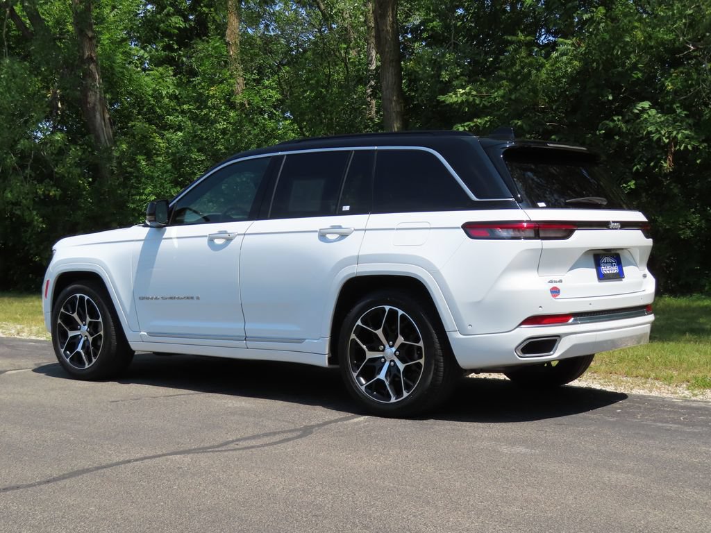 Certified 2025 Jeep Grand Cherokee Summit AWD/4WD image 29