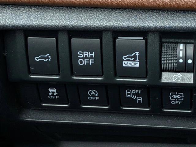 Used 2023 Subaru Forester Touring image 12