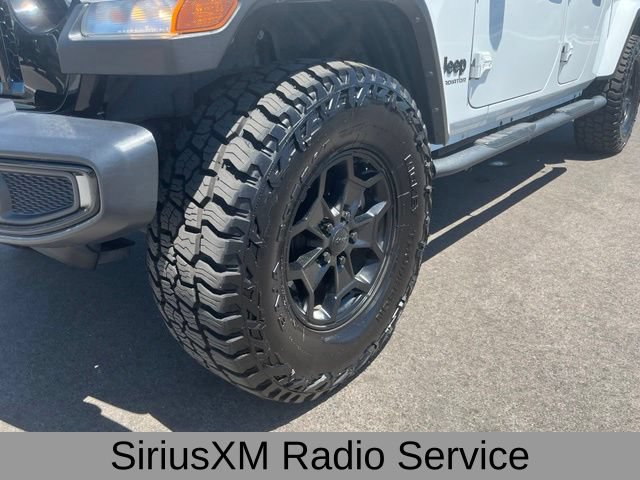 Certified 2021 Jeep Gladiator Sport AWD/4WD image 13