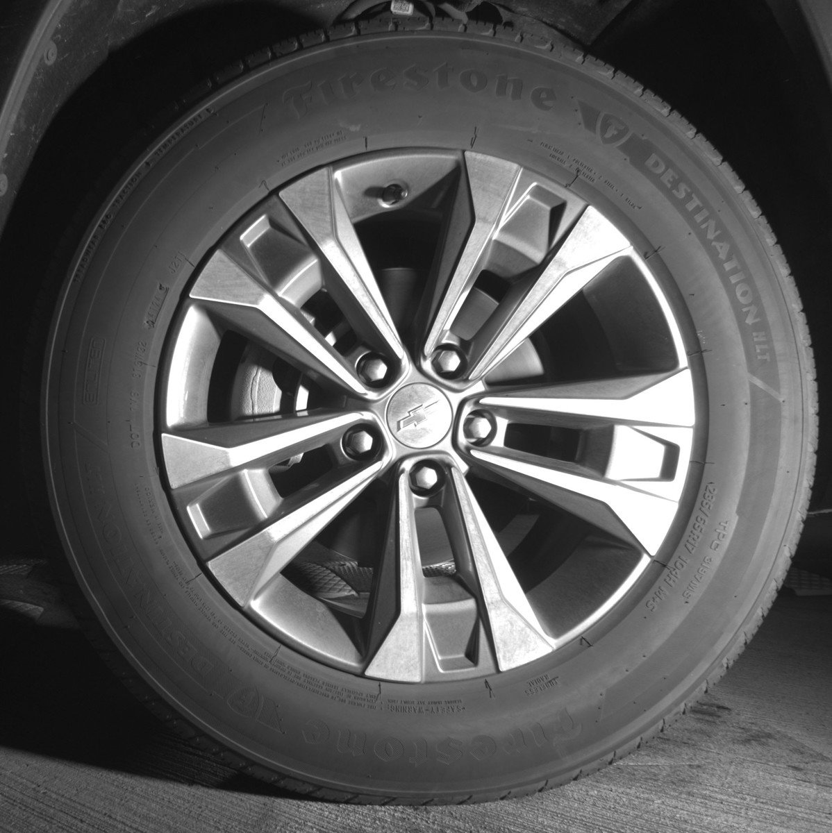 Used 2025 Chevrolet Equinox LT FWD image 12