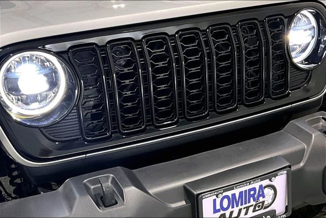 Used 2024 Jeep Wrangler Willys image 34