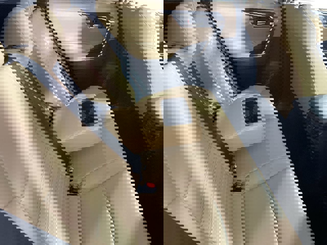 Used 2023 Toyota RAV4 XLE Premium image 24