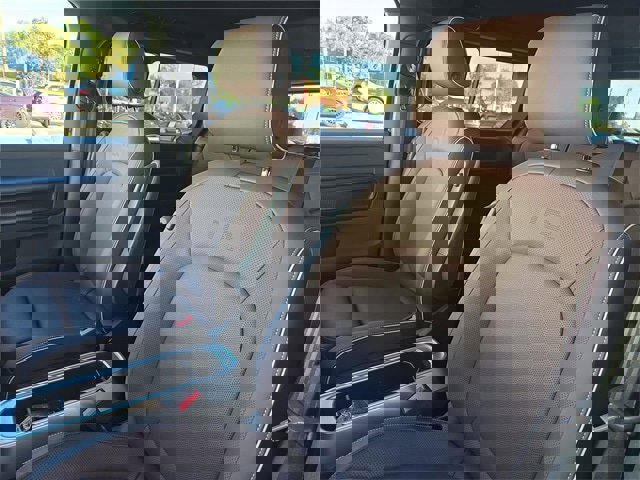 New 2025 Volkswagen ID. Buzz Pro S image 16