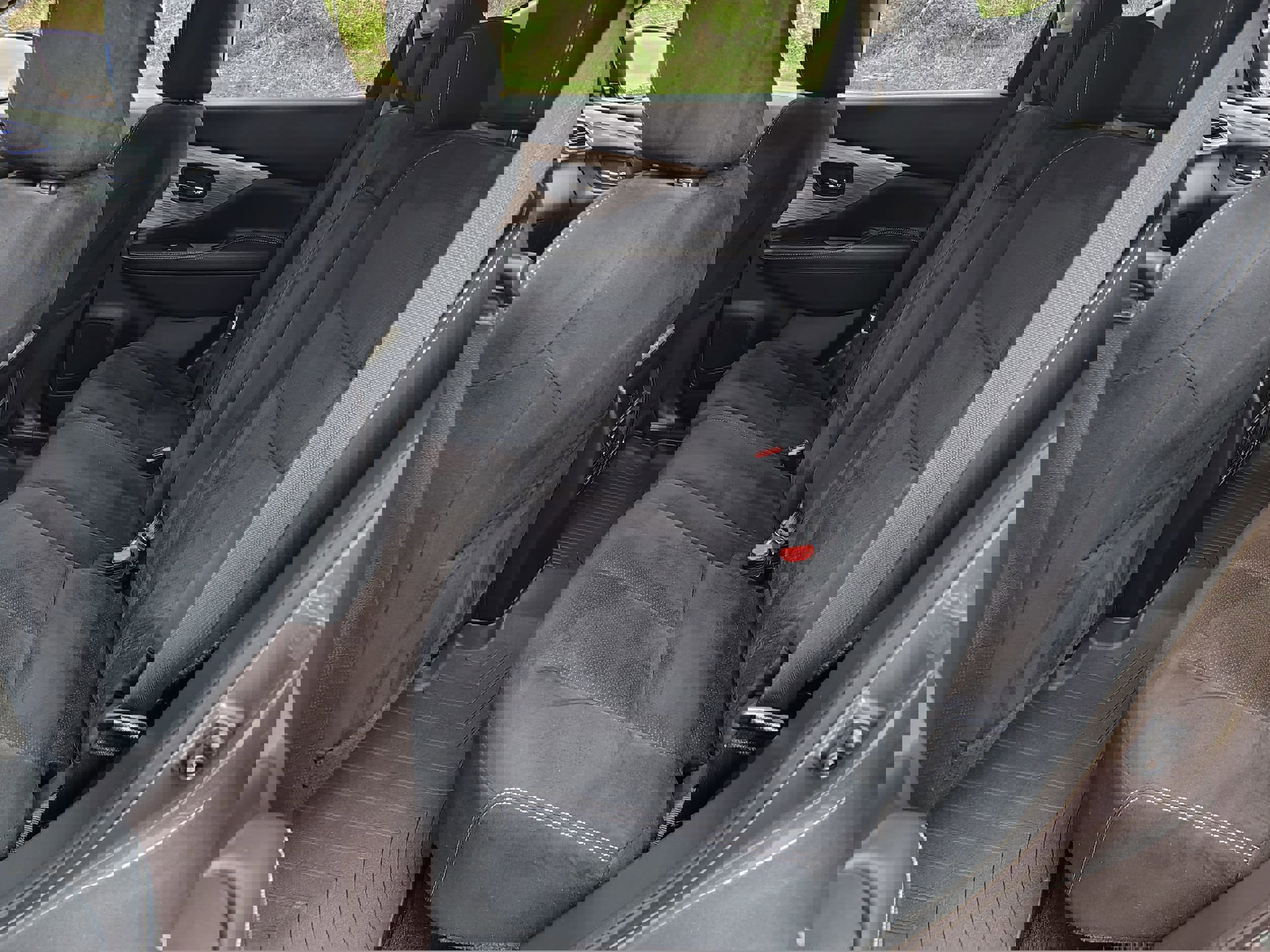 Used 2018 Nissan Murano SV w/ Premium Package image 22