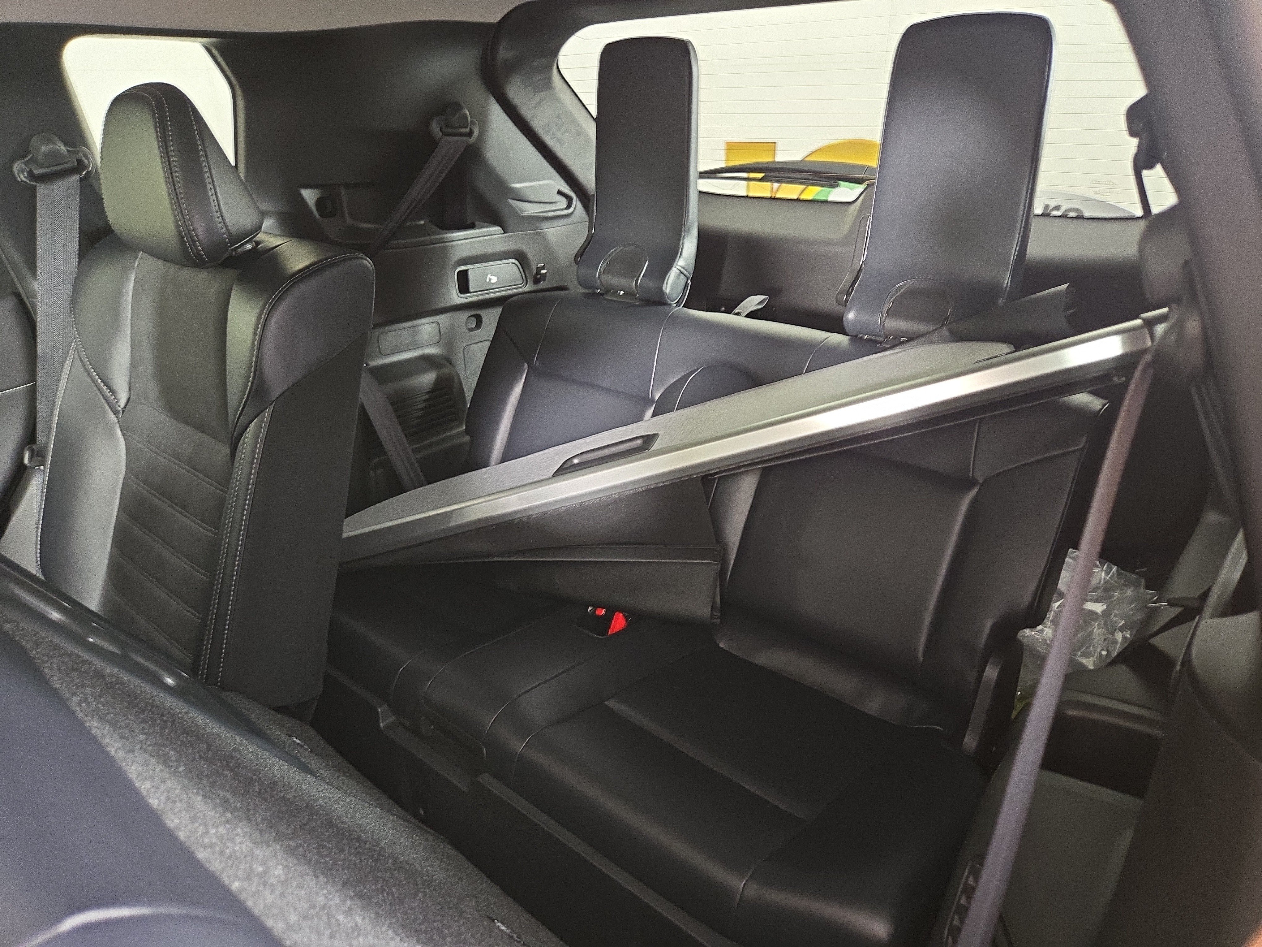 New 2026 Mitsubishi Outlander SE AWD/4WD image 12