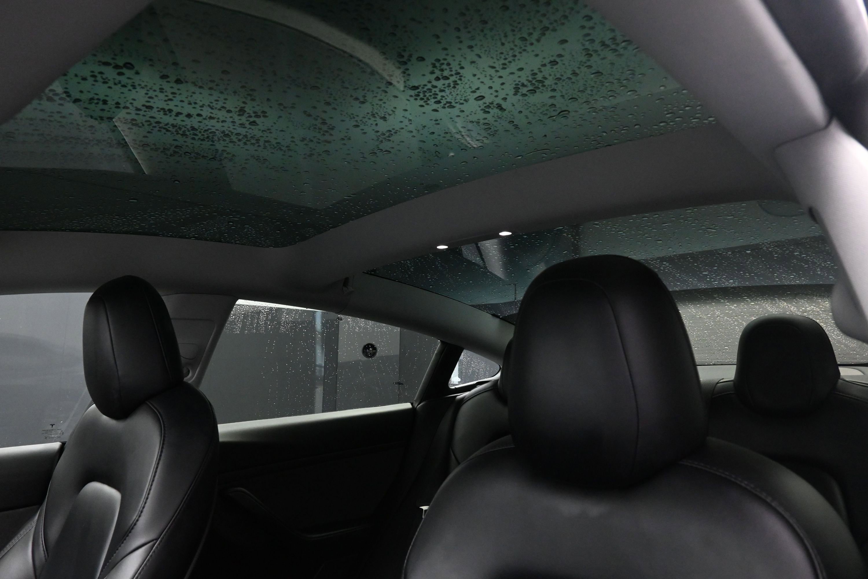 Used 2021 Tesla Model 3 Standard Range Plus image 16