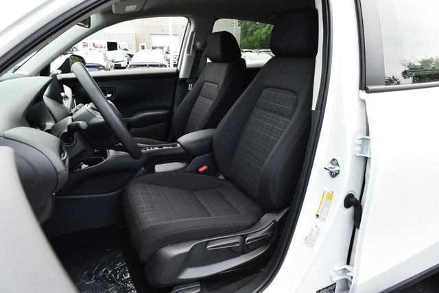 New 2027 Honda HR-V LX image 21
