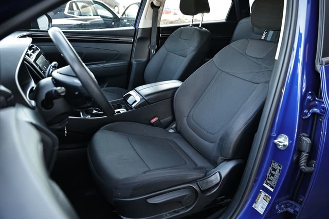 Used 2023 Hyundai Tucson SE image 19