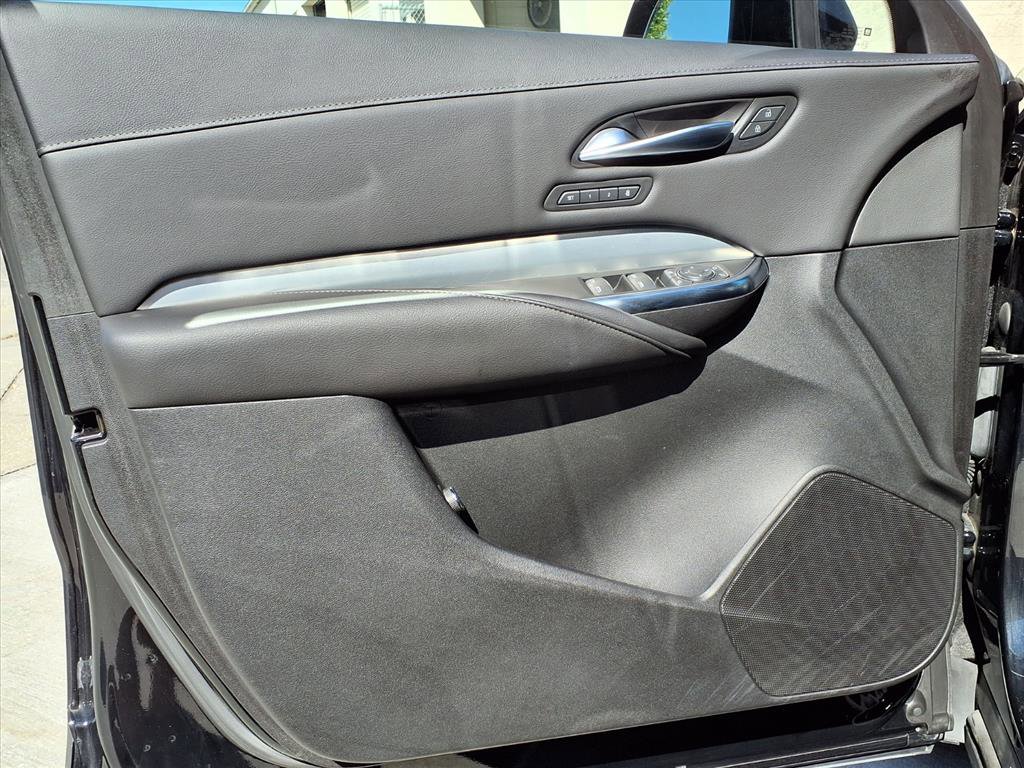 Certified 2023 Cadillac XT4 Premium Luxury w/ Cold Weather Package FWD image 18