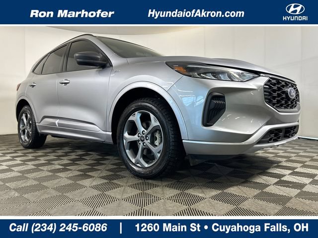 Used 2024 Ford Escape ST-Line w/ Tech Pack #1 AWD/4WD image 1