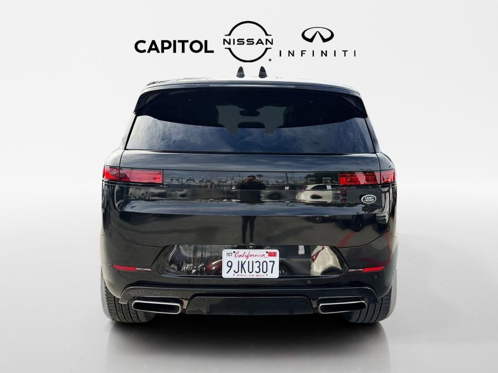 Used 2023 Land Rover Range Rover Sport SE Dynamic image 6