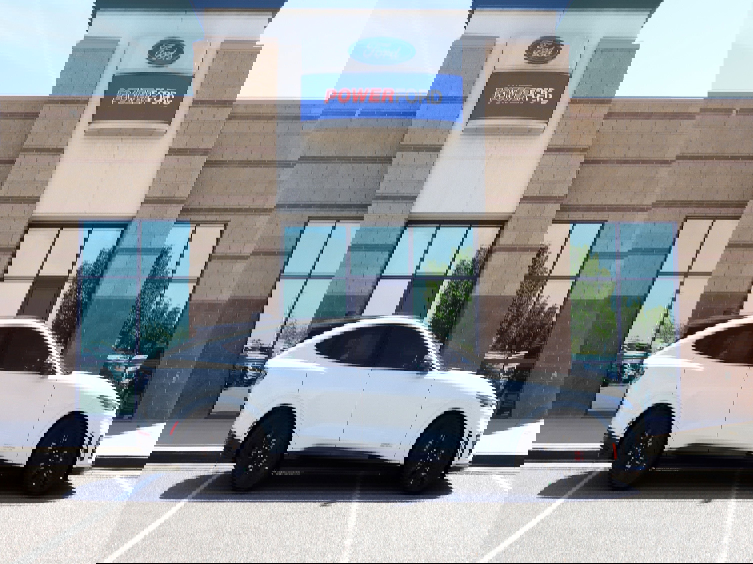 New 2025 Ford Mustang Mach-E GT image 5