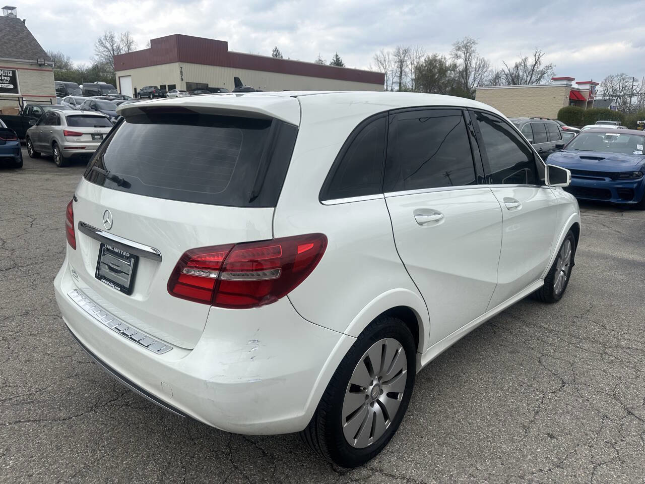 Used 2016 Mercedes-Benz B 250e image 7