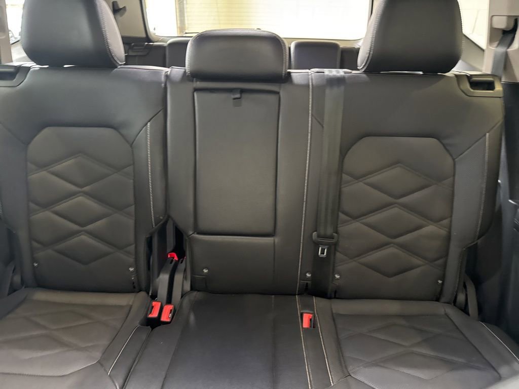 Used 2024 Volkswagen Atlas SE image 15