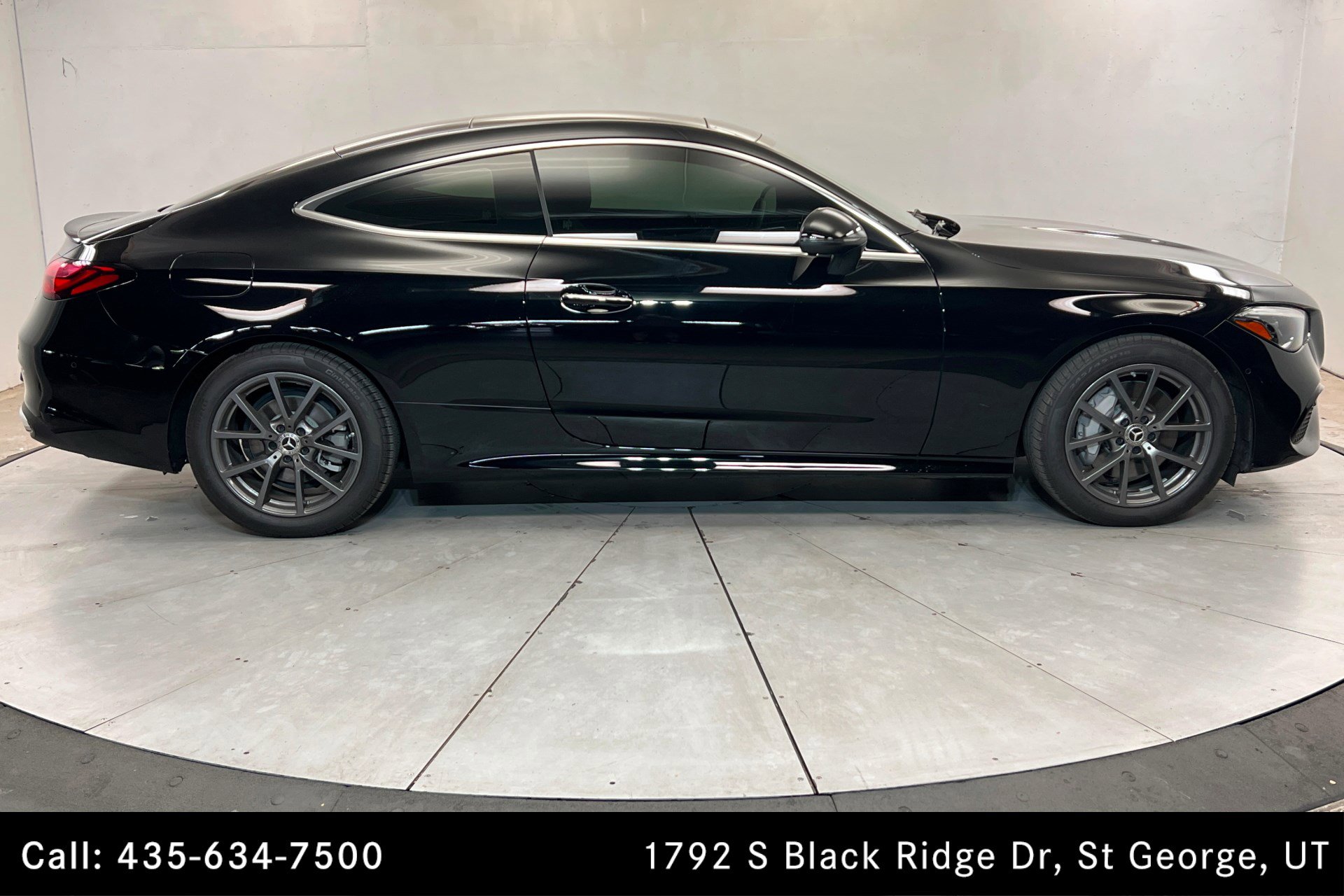 Certified 2026 Mercedes-Benz CLE 300 4MATIC Coupe image 6