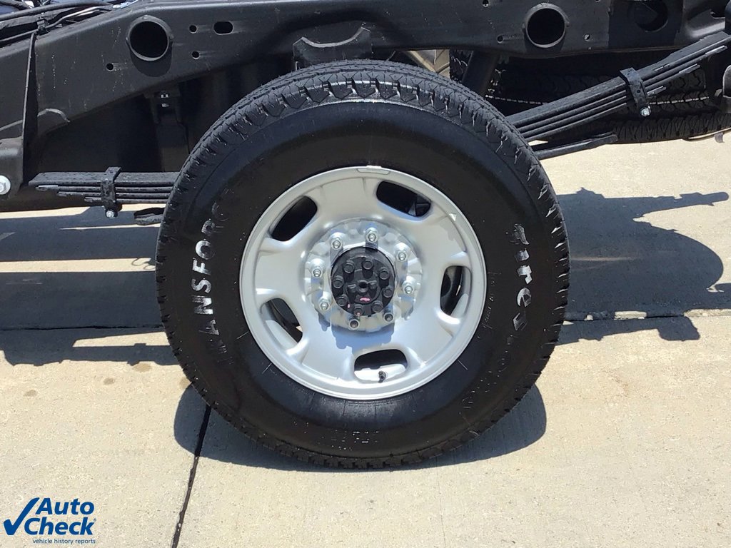 Used 2025 Chevrolet Silverado 2500 W/T w/ WT Convenience Package image 33