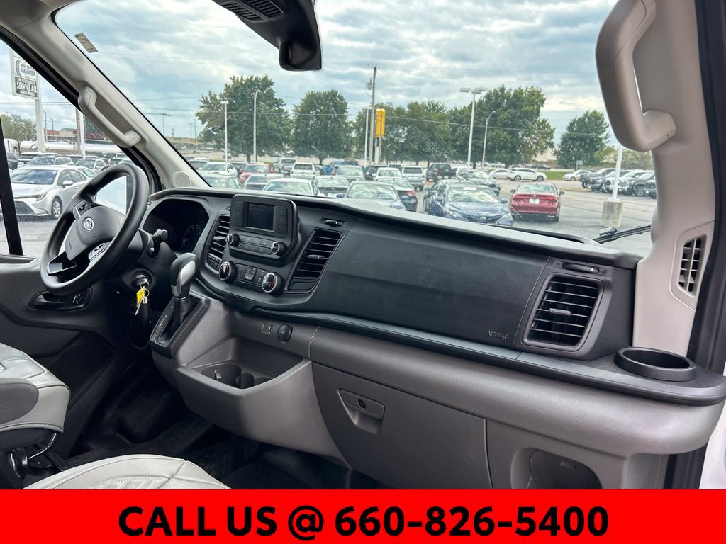Used 2025 Ford Transit 250 148 Medium Roof Extended AWD w/ Load Area Protection Package image 6