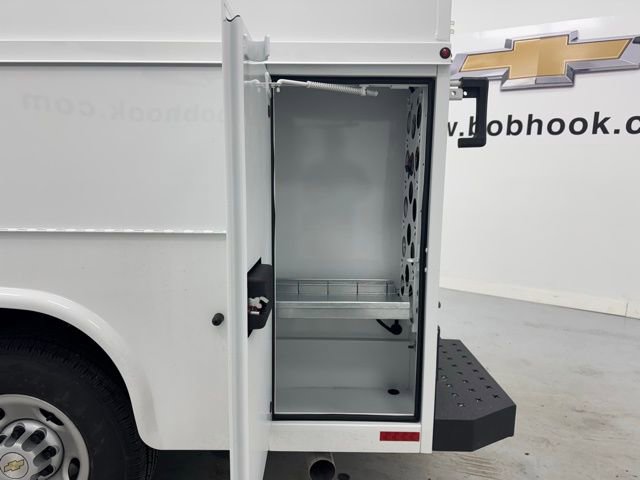 New 2025 Chevrolet Express 3500 w/ Power Convenience Package RWD image 25