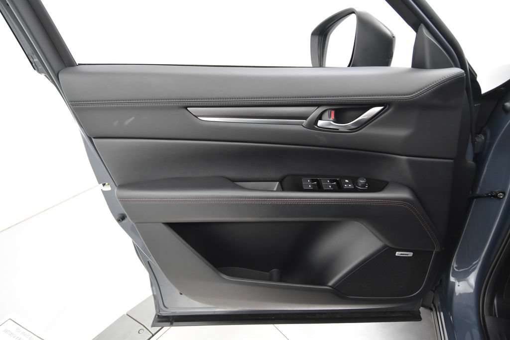 Certified 2025 MAZDA CX-5 Carbon Edition AWD/4WD image 32