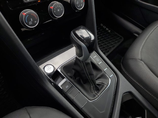 Certified 2023 Volkswagen Taos SE FWD image 28