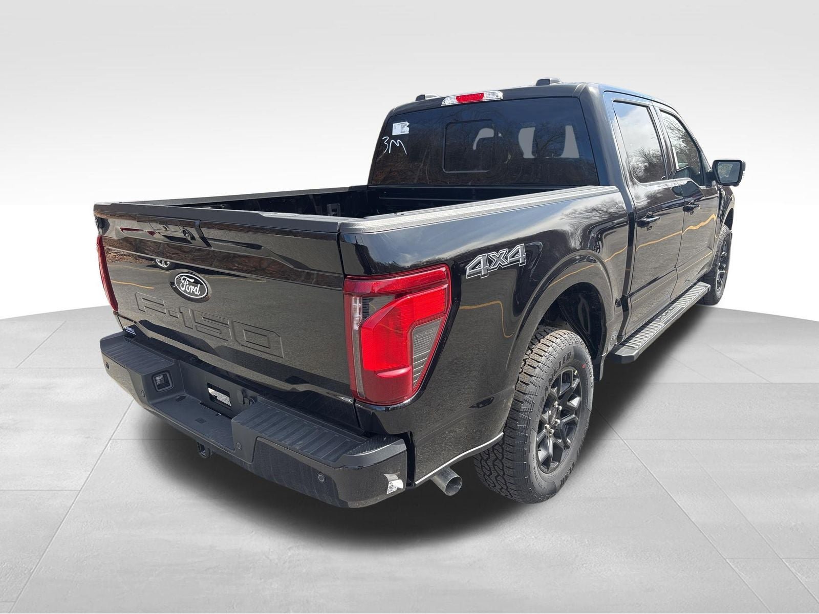 New 2026 Ford F150 XLT w/ Equipment Group 302A MID image 6