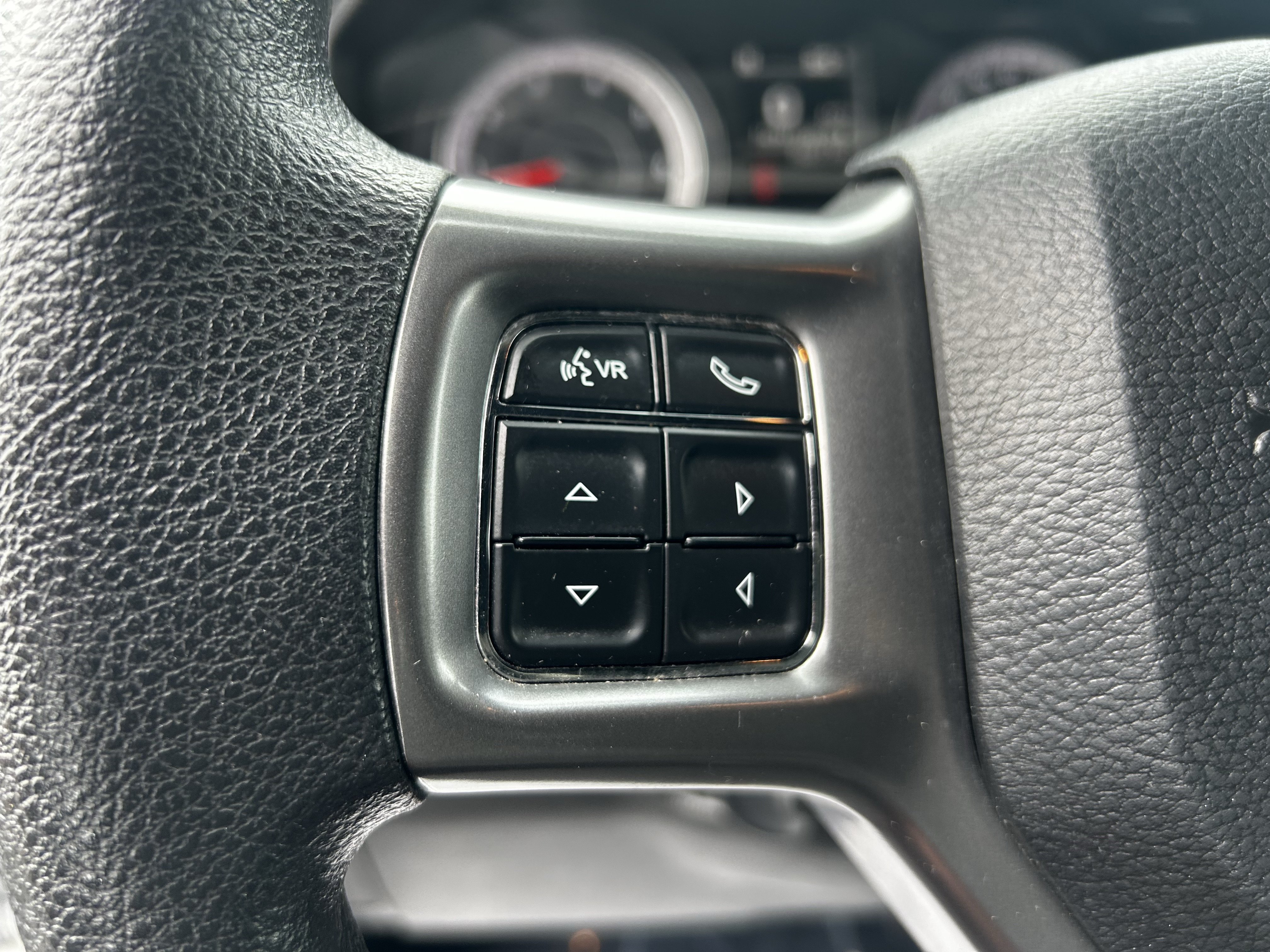 Used 2024 RAM 1500 Warlock AWD/4WD image 29