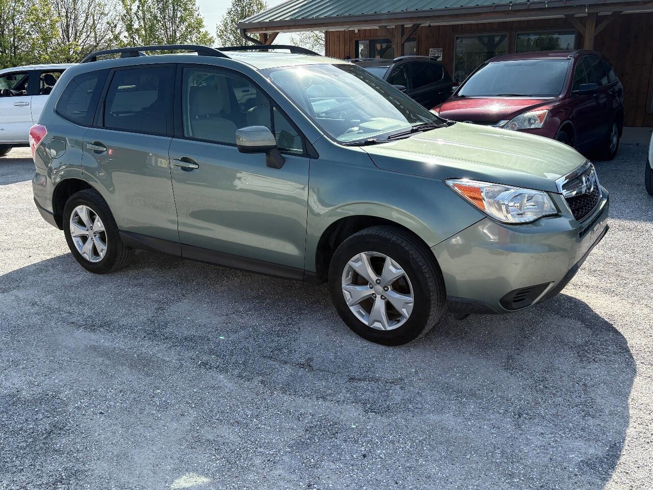 Used 2016 Subaru Forester 2.5i Premium w/ All-Weather Package image 5
