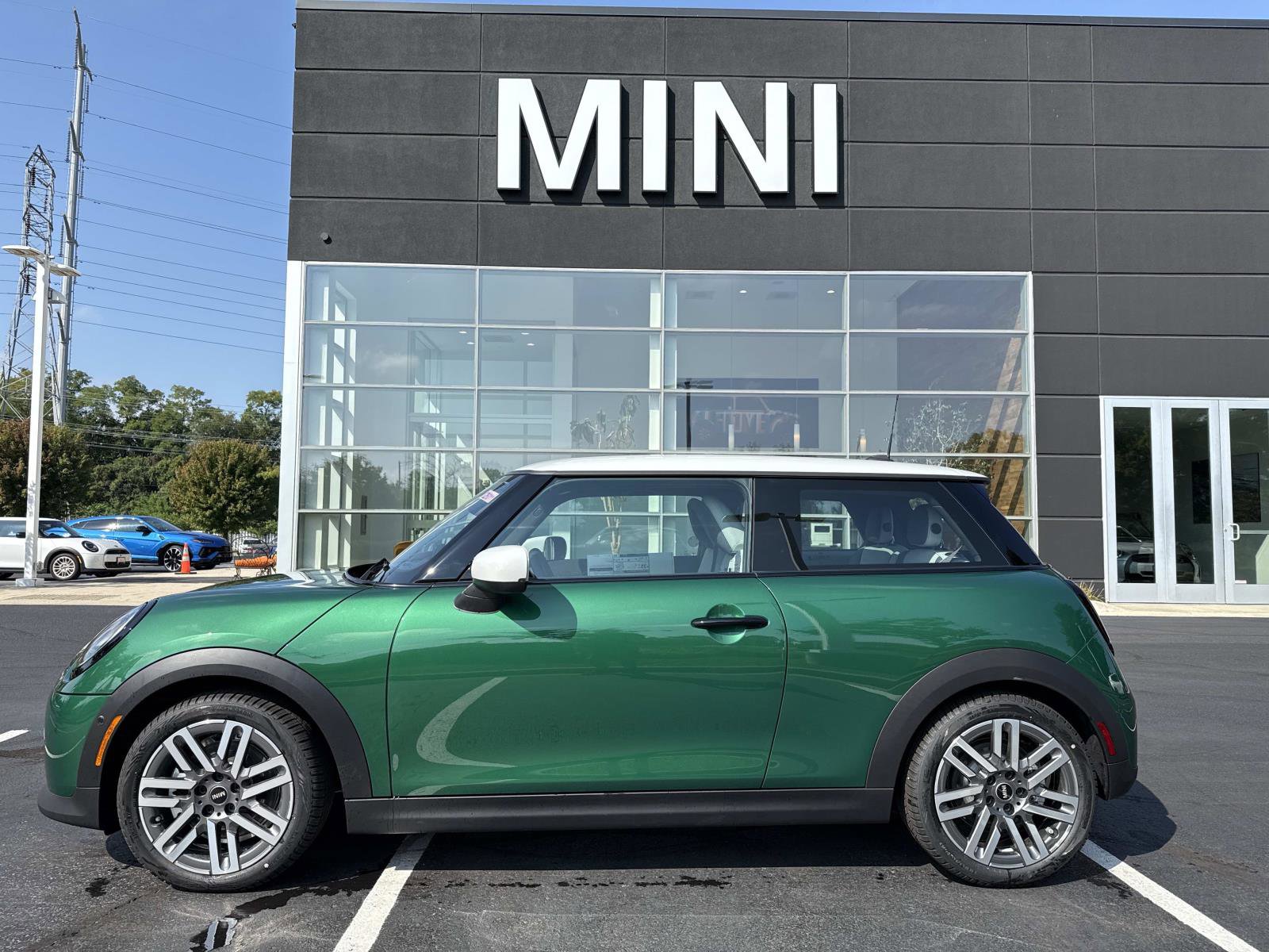 New 2026 MINI Cooper 2-Door Hardtop FWD image 2