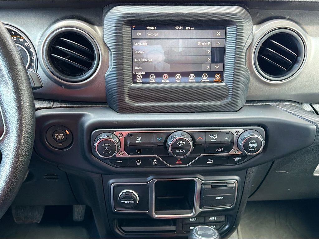 Used 2023 Jeep Wrangler Willys image 25